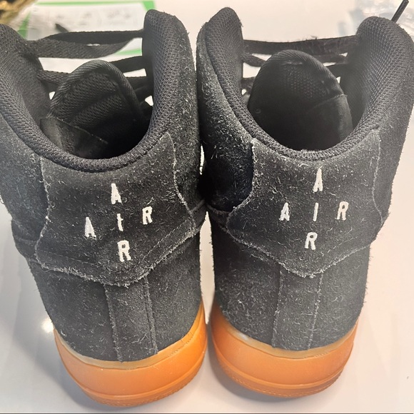 ❌️SOLD❌️Air Jordan 1 High ‘07 LV8 “Black Gum” - Picture 5 of 10